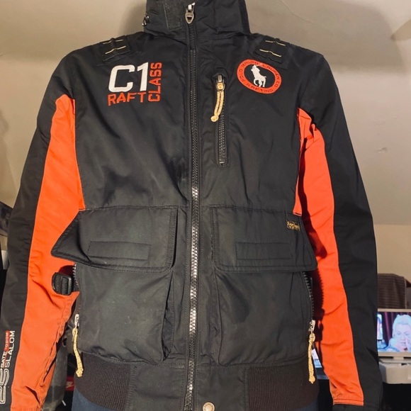 Ralph Lauren Men's C1 Raft Class Sports Sailing
Jacket with premium material. - Picture 2 of 6